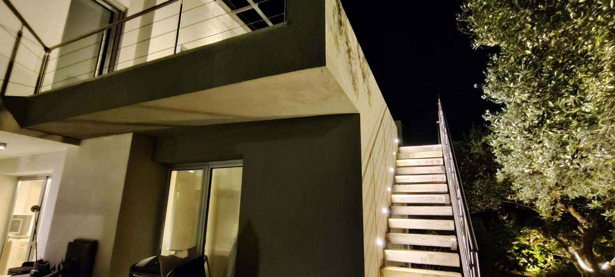 Art House Quartu - Margine Rosso Bed & Breakfast Quartu SantʼElena Exterior foto