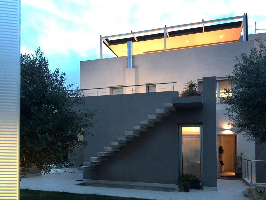 Art House Quartu - Margine Rosso Bed & Breakfast Quartu SantʼElena Cameră foto
