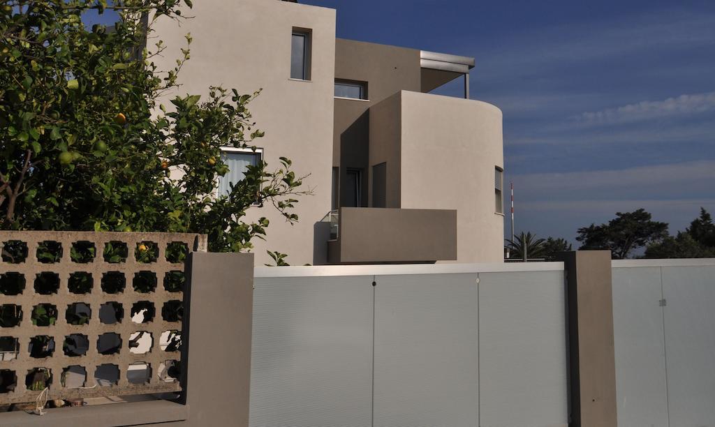 Art House Quartu - Margine Rosso Bed & Breakfast Quartu SantʼElena Exterior foto