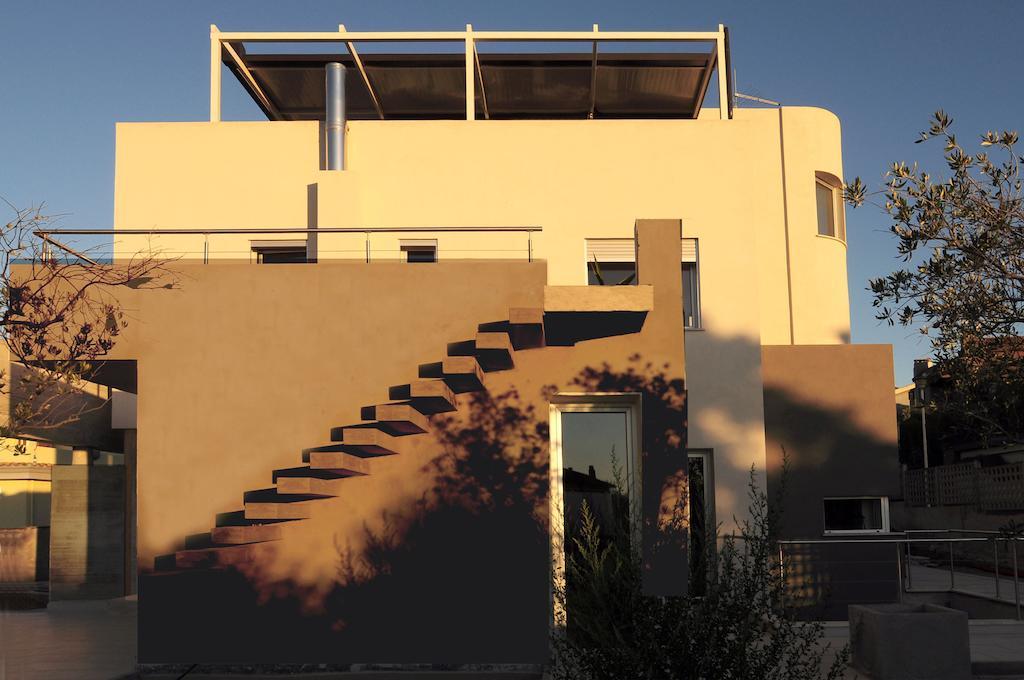 Art House Quartu - Margine Rosso Bed & Breakfast Quartu SantʼElena Exterior foto