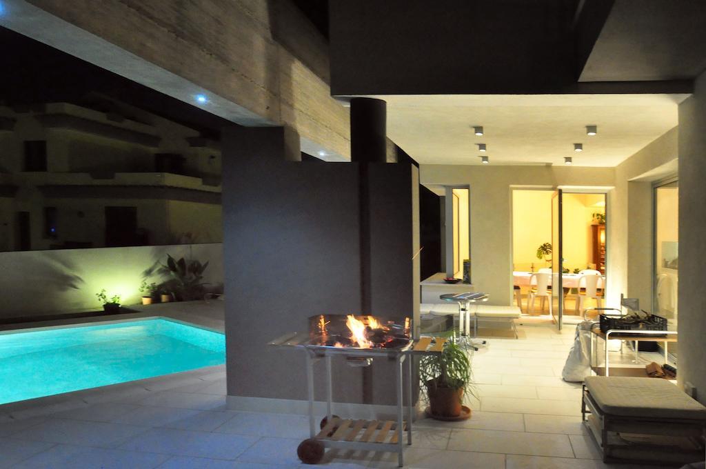 Art House Quartu - Margine Rosso Bed & Breakfast Quartu SantʼElena Exterior foto