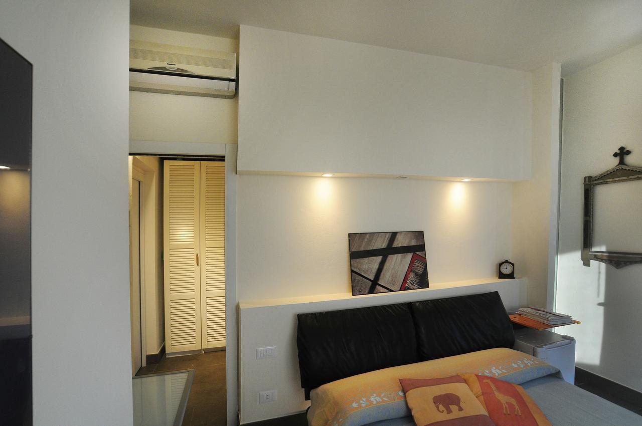 Art House Quartu - Margine Rosso Bed & Breakfast Quartu SantʼElena Exterior foto