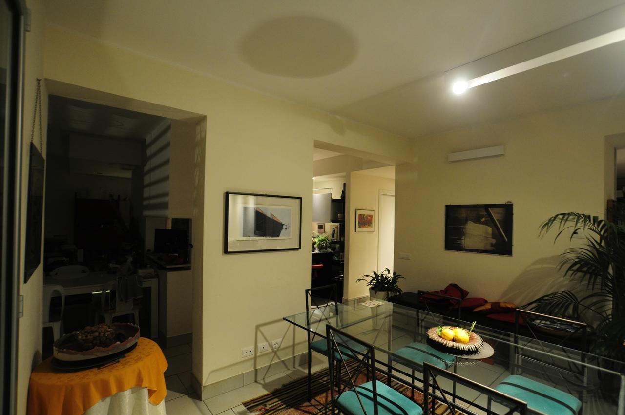 Art House Quartu - Margine Rosso Bed & Breakfast Quartu SantʼElena Exterior foto